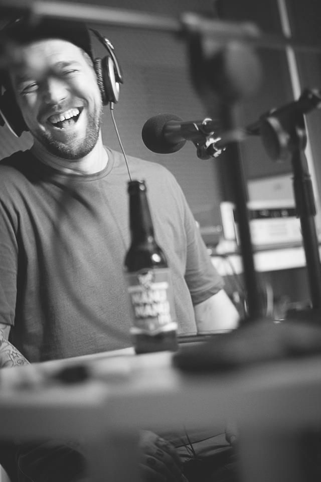 On s'hydrate a la Rosny Beer chez Wave Radio!