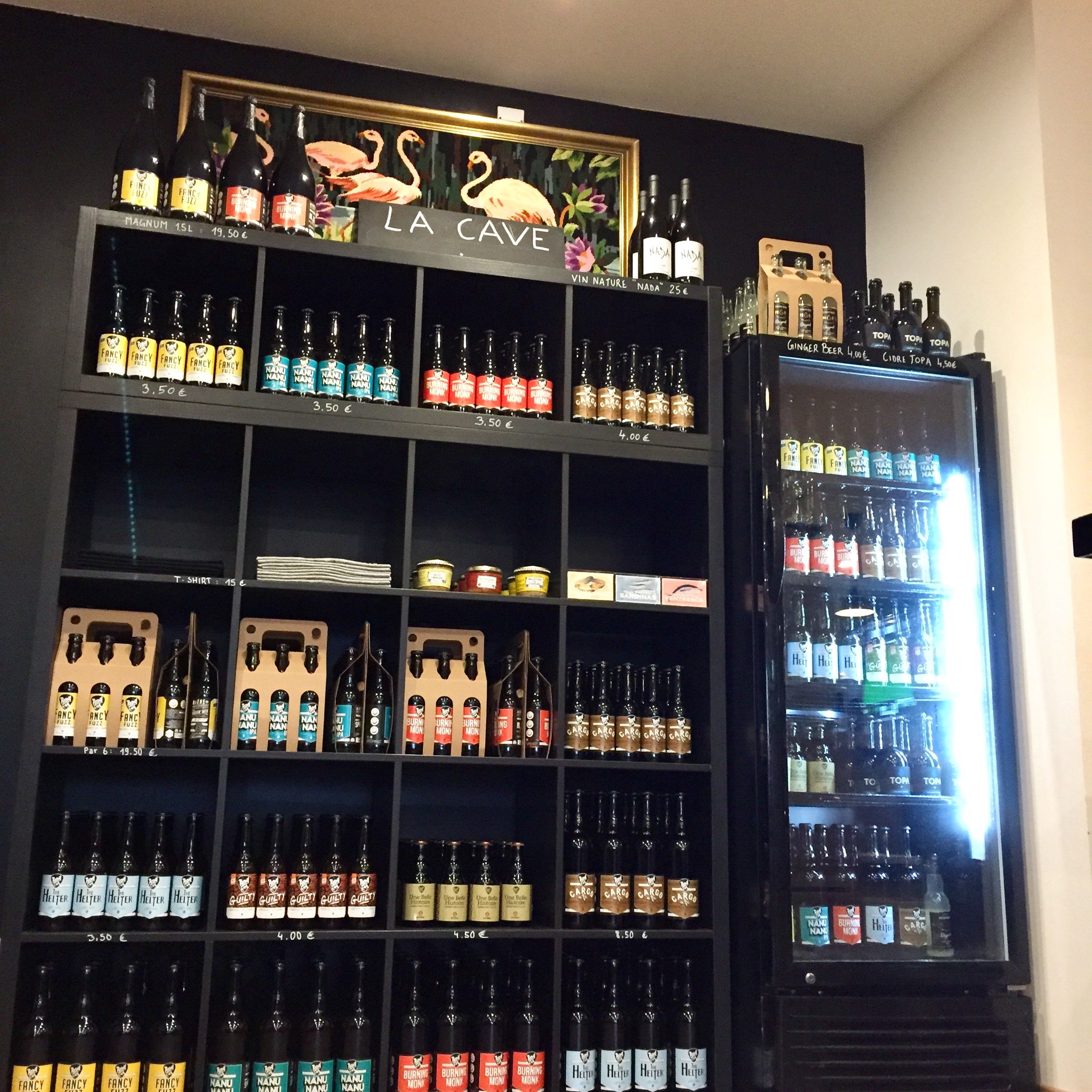 Tous les produits du bar sont disponibles en vente à emporter dans notre petite cave.